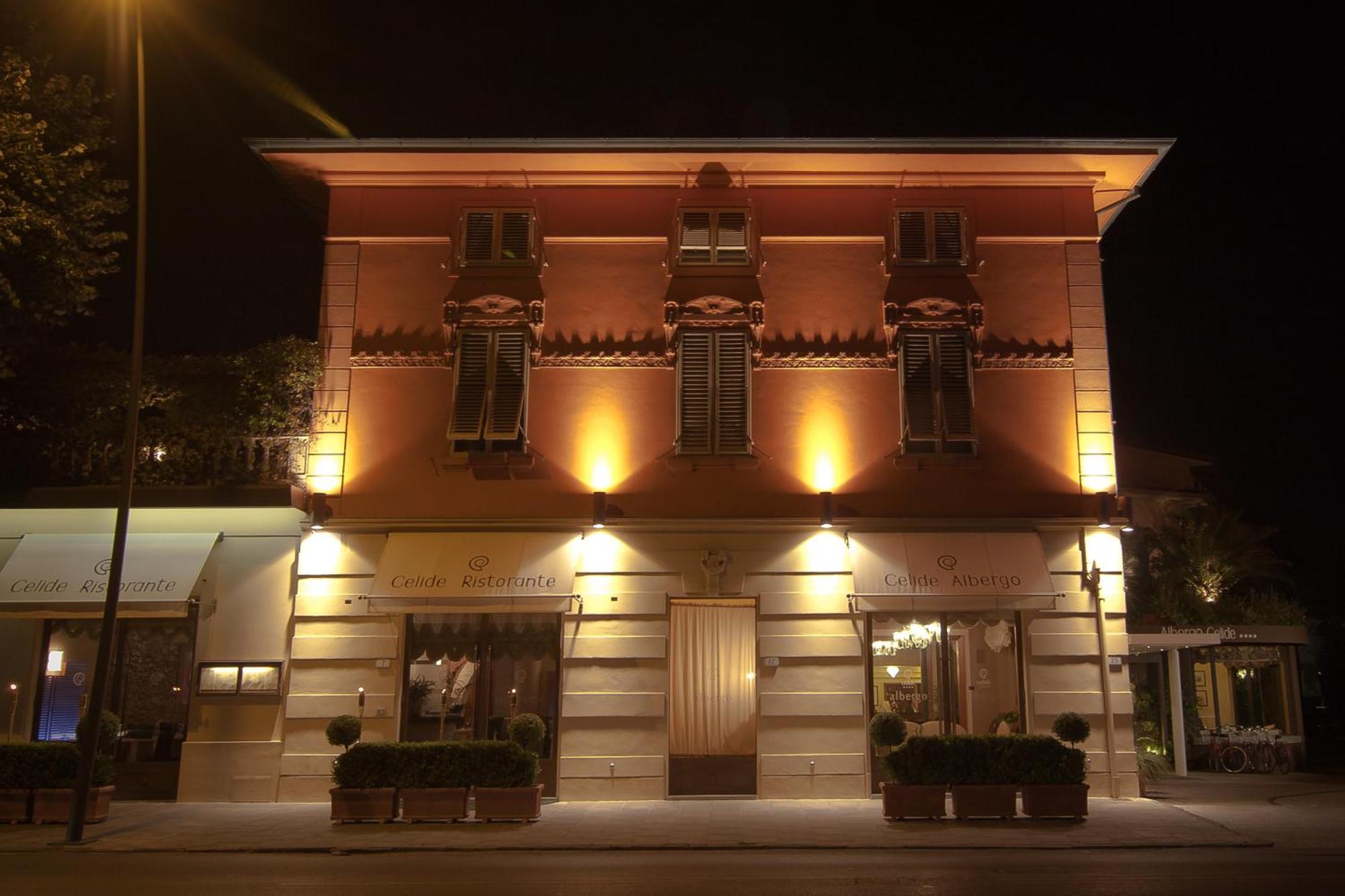 Albergo Celide Λούκα Εξωτερικό φωτογραφία