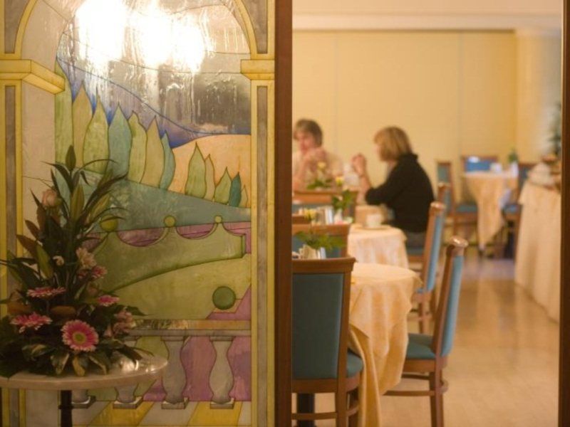 Albergo Celide Λούκα Εξωτερικό φωτογραφία
